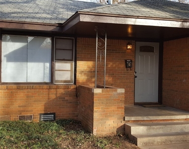 1603 Franklin Drive - Photo Thumbnail 2