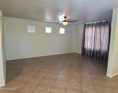 5999 S Cedar Elm Lane - Photo Thumbnail 2