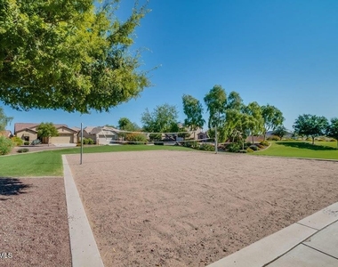 16429 W Remuda Drive - Photo Thumbnail 35