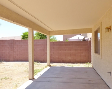 23247 W Mohave Street - Photo Thumbnail 31