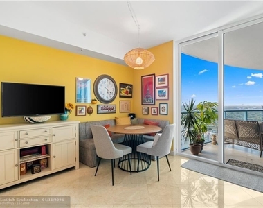 333 Las Olas Way - Photo Thumbnail 6