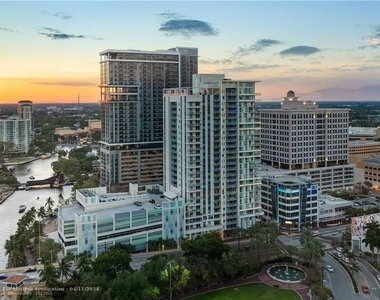 333 Las Olas Way - Photo Thumbnail 30