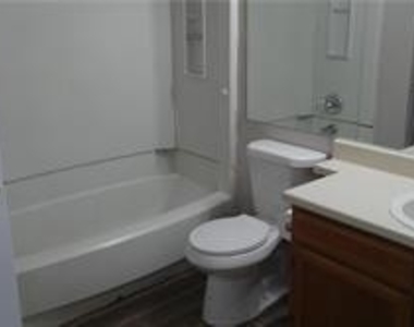 9571 Olde Towne Row - Photo Thumbnail 9