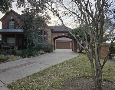 3827 Garden Way - Photo Thumbnail 0