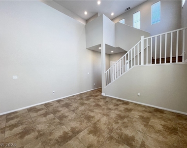 8324 San Mateo Street - Photo Thumbnail 2