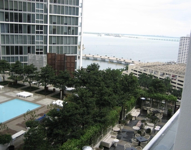 485 Brickell Ave - Photo Thumbnail 16