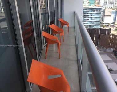 485 Brickell Ave - Photo Thumbnail 15