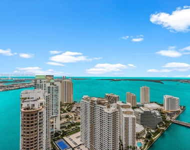 465 Brickell Ave - Photo Thumbnail 30