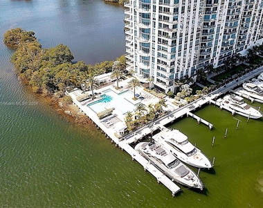 17111 Biscayne Blvd - Photo Thumbnail 46