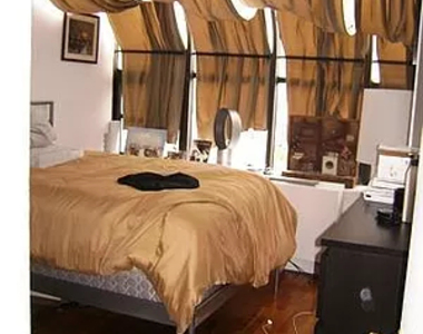 259 Elizabeth Street - Photo Thumbnail 4