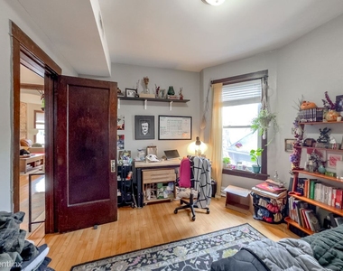 2115 N. Spaulding, Unit 8 - Photo Thumbnail 14