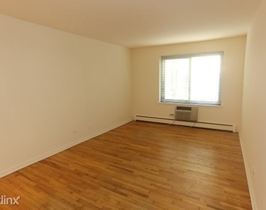 540 W. Roscoe, Unit C273 - Photo Thumbnail 8