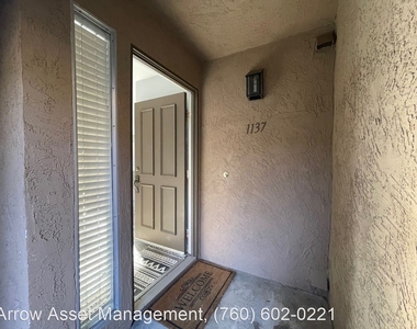 1137 Arbor Ln - Photo Thumbnail 16