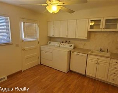 5864 Urban Ct. - Photo Thumbnail 2