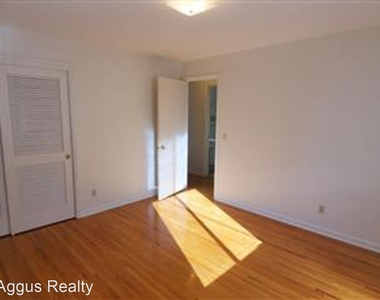 5864 Urban Ct. - Photo Thumbnail 10