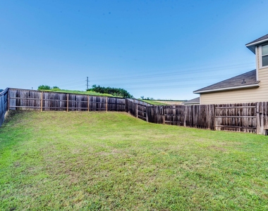 5617 Corso Ct - Photo Thumbnail 21