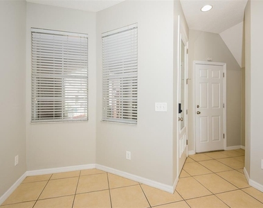 9576 Silver Buttonwood Street - Photo Thumbnail 4