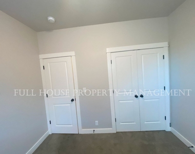 5409 King Arthur Ct. - Photo Thumbnail 7