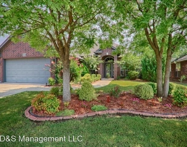 12400 Village Lane - Photo Thumbnail 0