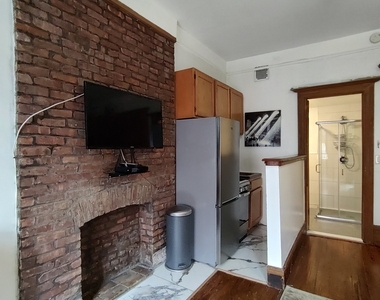 550 West 161st Street - Photo Thumbnail 6