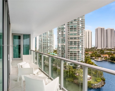 330 Sunny Isles Blvd - Photo Thumbnail 10