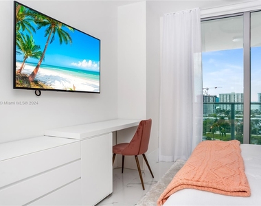 330 Sunny Isles Blvd - Photo Thumbnail 29