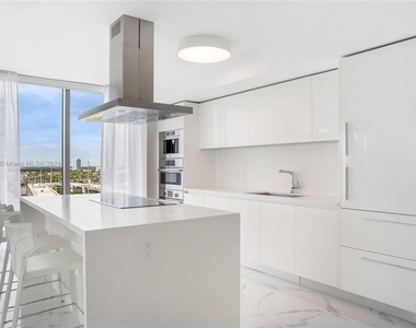 330 Sunny Isles Blvd - Photo Thumbnail 17