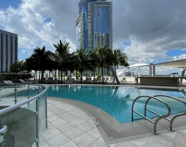 900 Biscayne Blvd - Photo Thumbnail 10