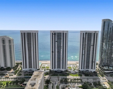 16001 Collins Ave - Photo Thumbnail 37