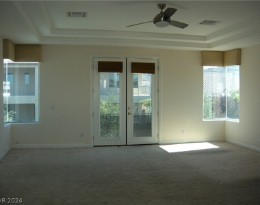 5561 Notte Pacifica Way - Photo Thumbnail 13