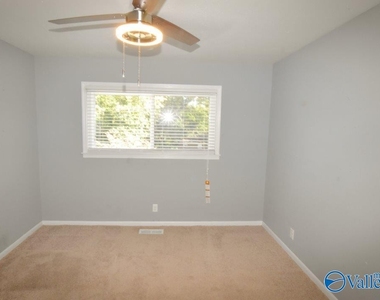 4624 Daugette Drive - Photo Thumbnail 15