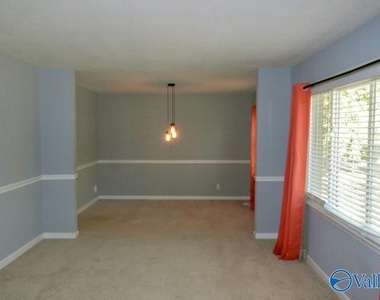 4624 Daugette Drive - Photo Thumbnail 2