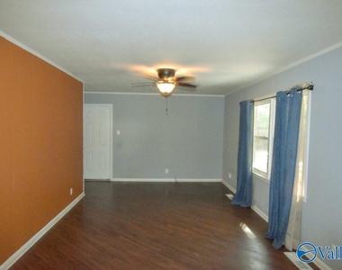 4624 Daugette Drive - Photo Thumbnail 6