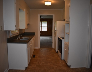 5403 Oakcrest - Photo Thumbnail 23