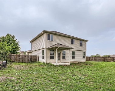 131  Lavaca Loop - Photo Thumbnail 26