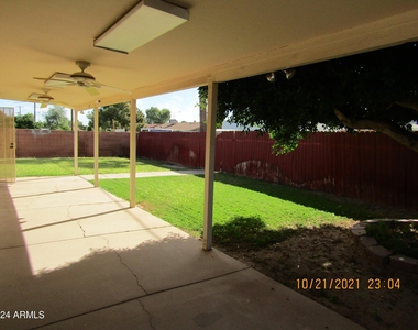 7415 E Holly Street - Photo Thumbnail 23