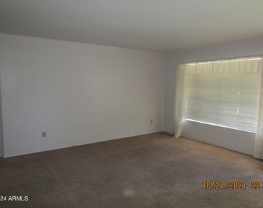 7415 E Holly Street - Photo Thumbnail 15