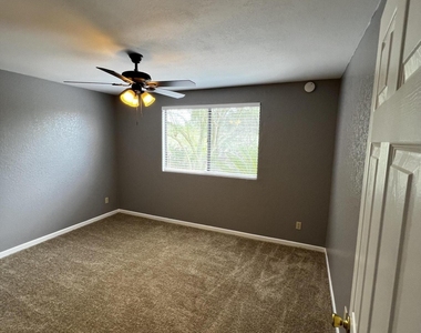 14203 N Ashbrook Drive - Photo Thumbnail 17