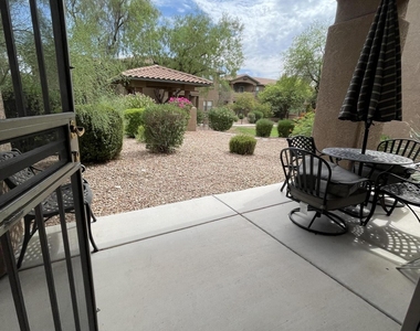 11500 E Cochise Drive - Photo Thumbnail 7