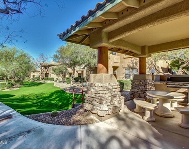 11500 E Cochise Drive - Photo Thumbnail 9