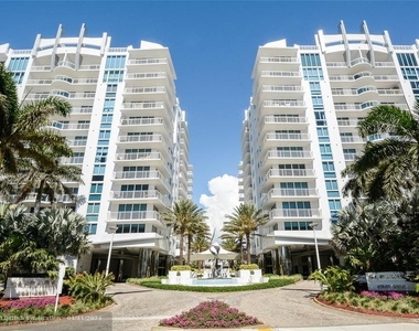 2821 N Ocean Blvd - Photo Thumbnail 1