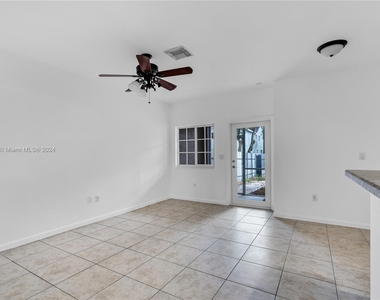 14044 Sw 273rd Ln - Photo Thumbnail 4