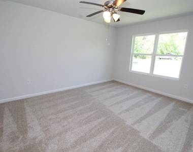 7304 Lakeside Oak Ct - Photo Thumbnail 1