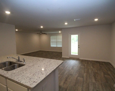 7304 Lakeside Oak Ct - Photo Thumbnail 0