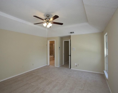 3045 Brookshire Drive - Photo Thumbnail 19