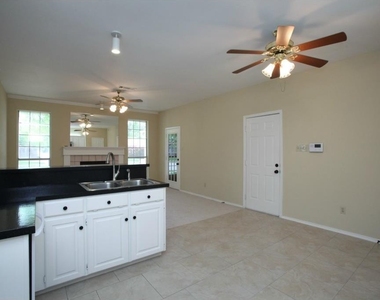 3045 Brookshire Drive - Photo Thumbnail 11