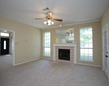 3045 Brookshire Drive - Photo Thumbnail 17