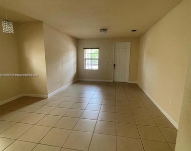 22862 Sw 88th Pl - Photo Thumbnail 1