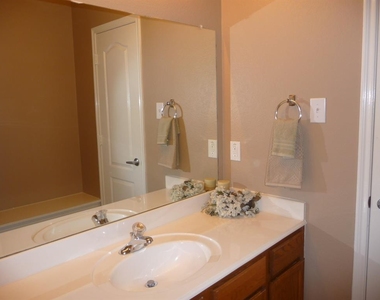 1121 Chattahoochee Drive - Photo Thumbnail 22