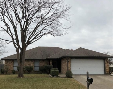 3521 Primrose Lane - Photo Thumbnail 0